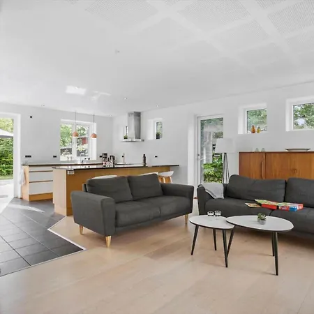 Jb1031-fjerritslev-thorup-strandvej-266 * Torup Strand